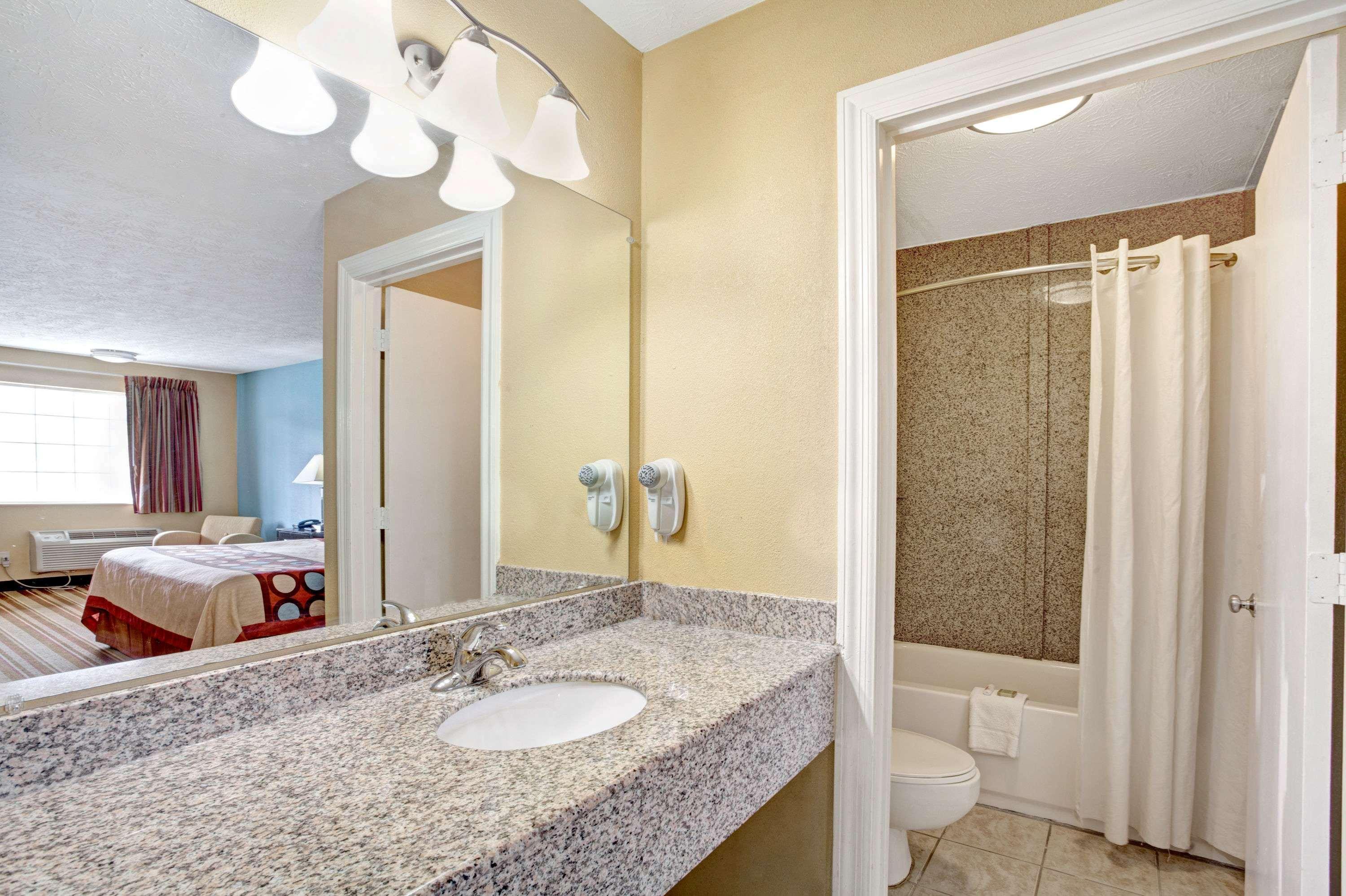 Super 8 By Wyndham Whites Creek/ Nashville Nw Area Luaran gambar